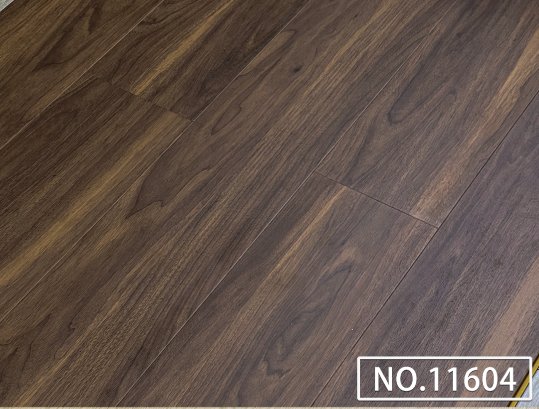 Composite Wooden Flooring 木地板 11604 強化復合地板 冇縫地板 木紋 鎖扣式安裝 符合F4星標準