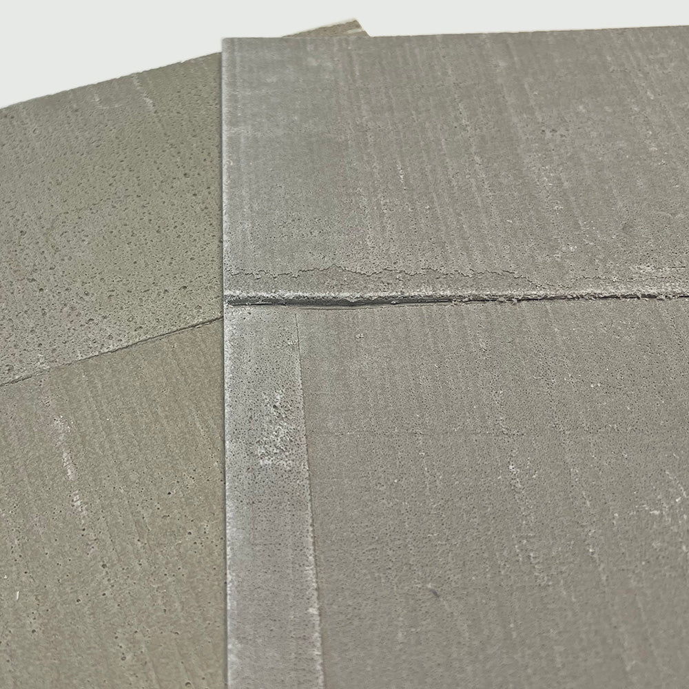 Flexible Stone 軟瓷 Veneer Sheet Interior and Exterior 柔性石材 真石質感 防水防潮 室內戶外可用 木模水泥板300x60cm淺灰031中灰038