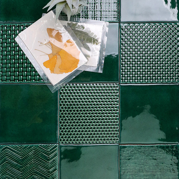 中國佛山瓷磚 China Foshan Basics 復古質感造型多彩亮光墻磚C.140-MLD純色墨綠14×14cm