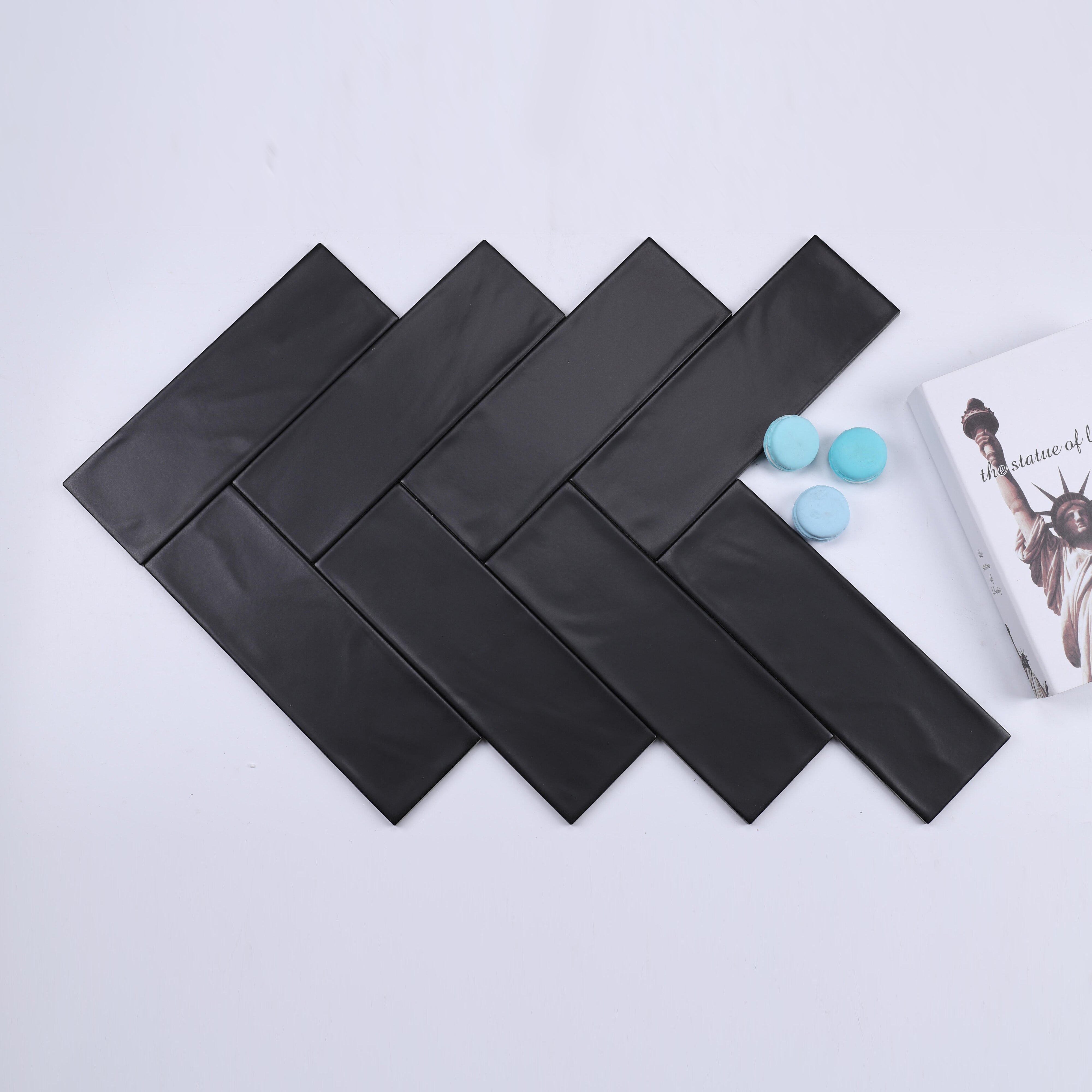 中國佛山瓷磚 China Foshan Basics 馬卡龍多彩純色啞光墻磚 MKL004純黑10×30cm