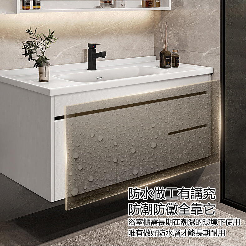 白色浴室櫃 智能置物格鏡櫃 陶瓷洗手盆 黑色水龍頭 實木夾板櫃體